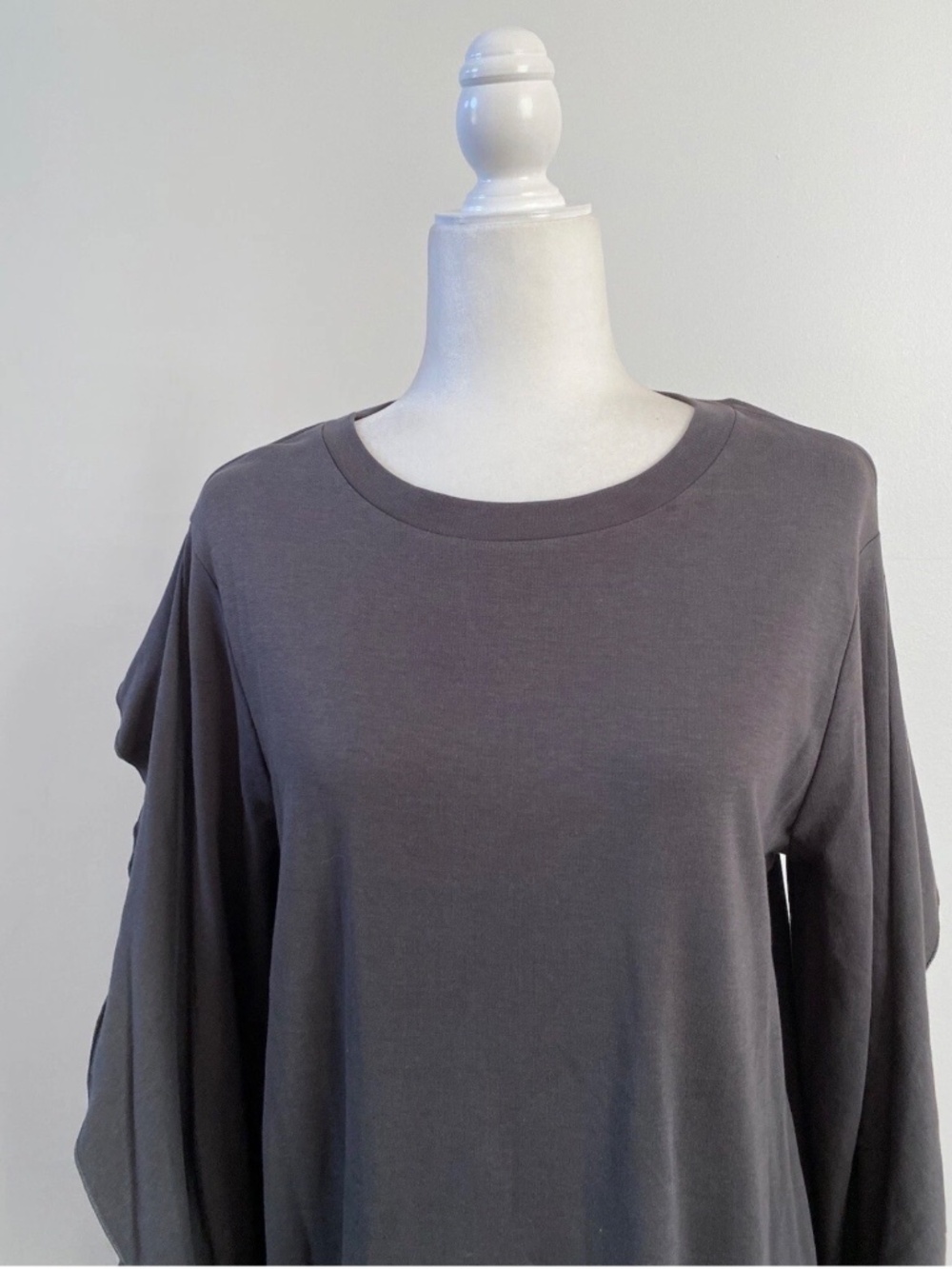 NWOT Zara Basic Long Sleeve Ruffle Dress sz Small - Picture 3 of 6